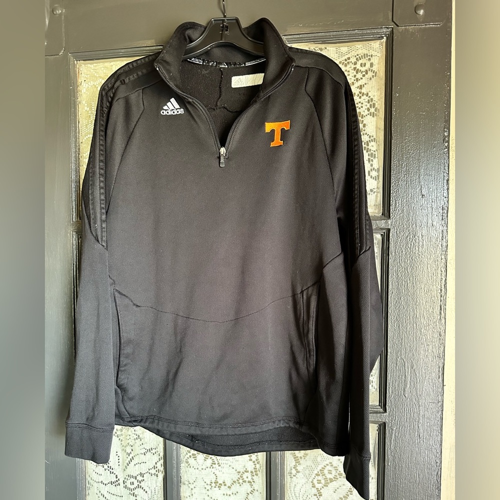 Vintage Adidas Tennessee Volunteers Pull-Overs
